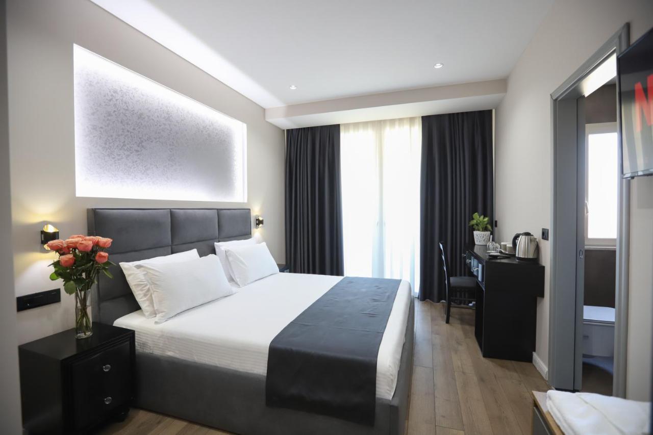 Imperator Hotel Tirana Extérieur photo
