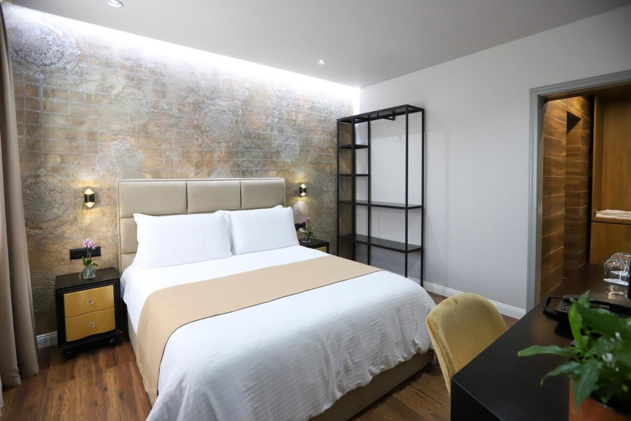 Imperator Hotel Tirana Extérieur photo
