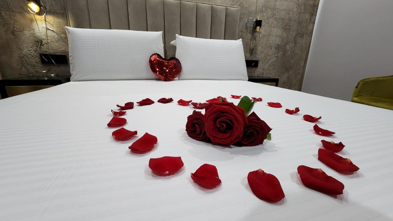 Imperator Hotel Tirana Extérieur photo